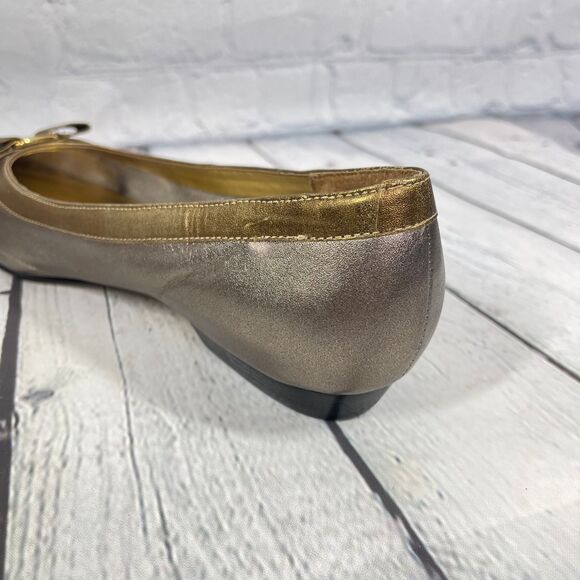 Vintage 90’s Loafers Womens 9.5 Silver Gold Leather Bow Flat Comfort Shoes Party - Picture 7 of 13